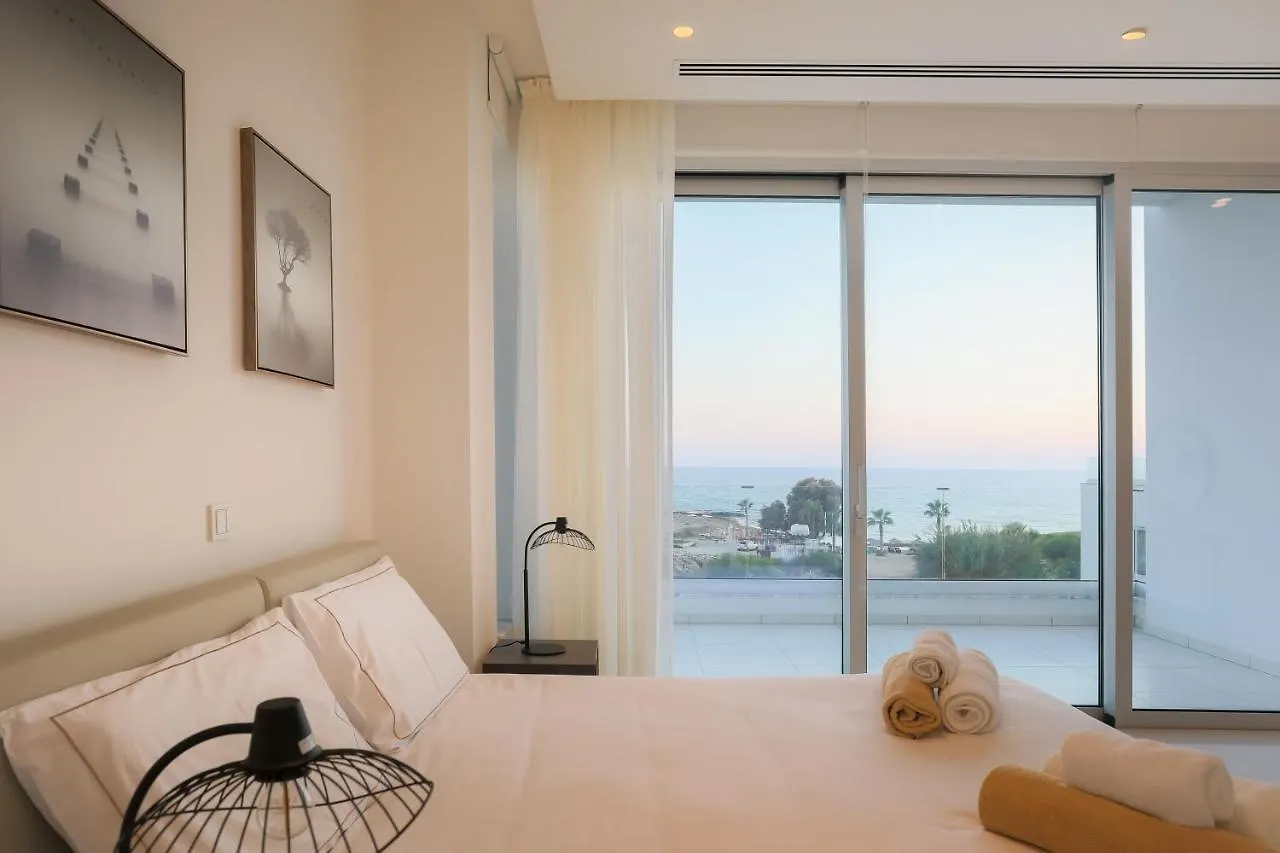 Sea Pearl Beachfront Villas - Breeze Ayia Napa