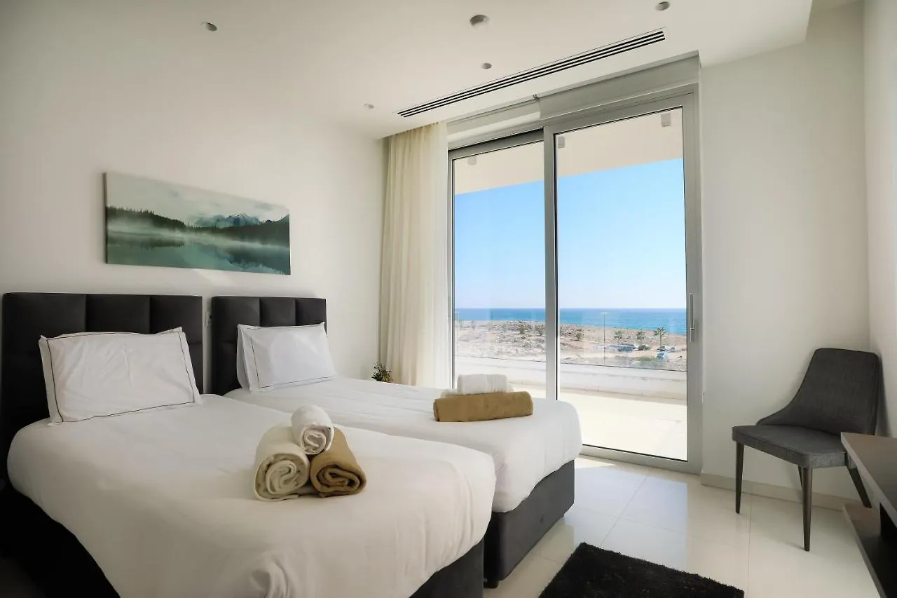Sea Pearl Beachfront Villas - Breeze Ayia Napa