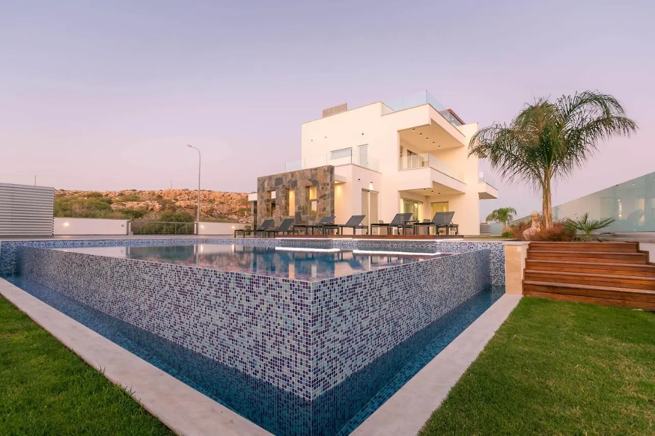 Sea Pearl Beachfront Villas - Breeze Ayia Napa