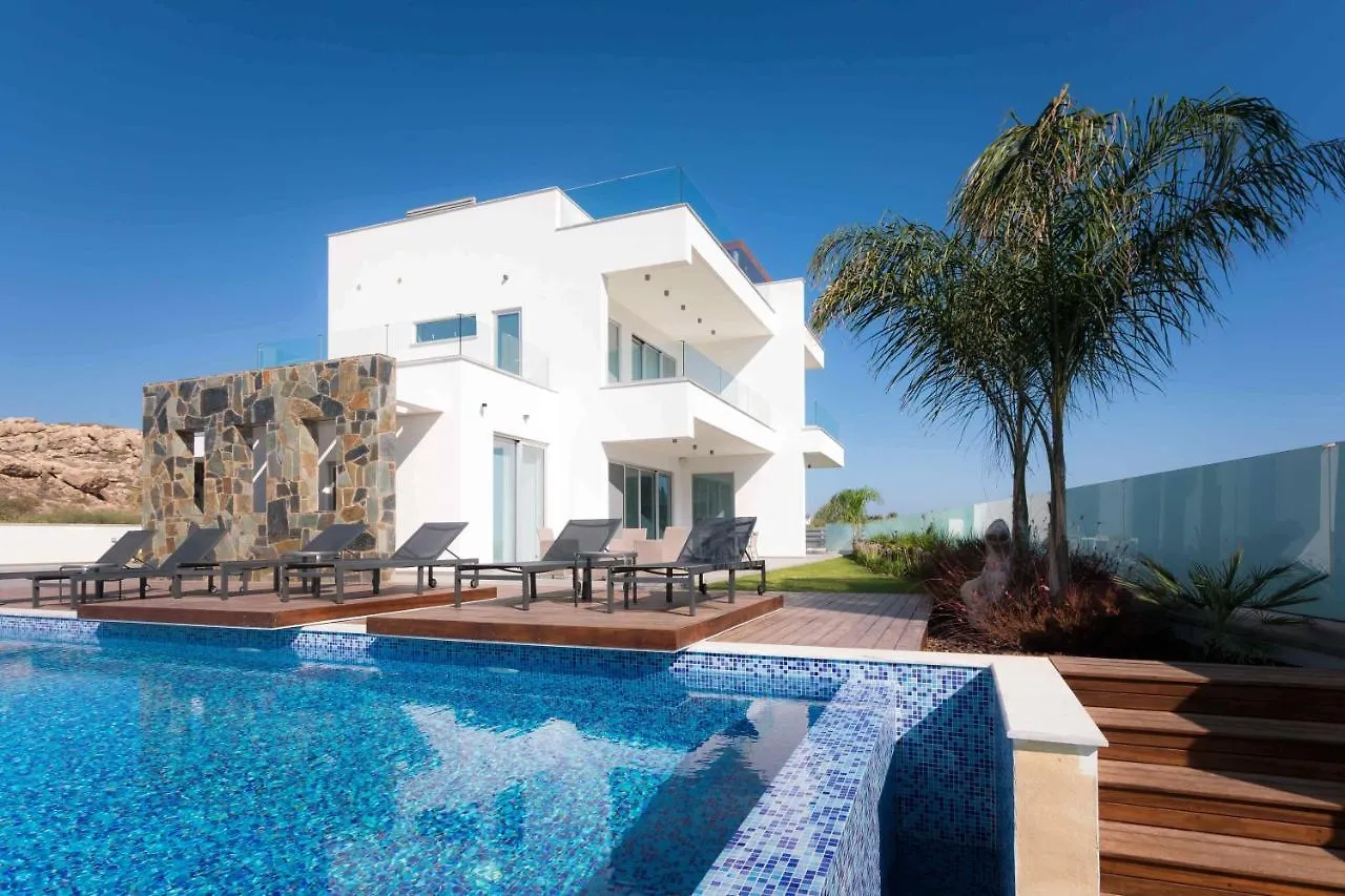 Sea Pearl Beachfront Villas - Breeze Ayia Napa